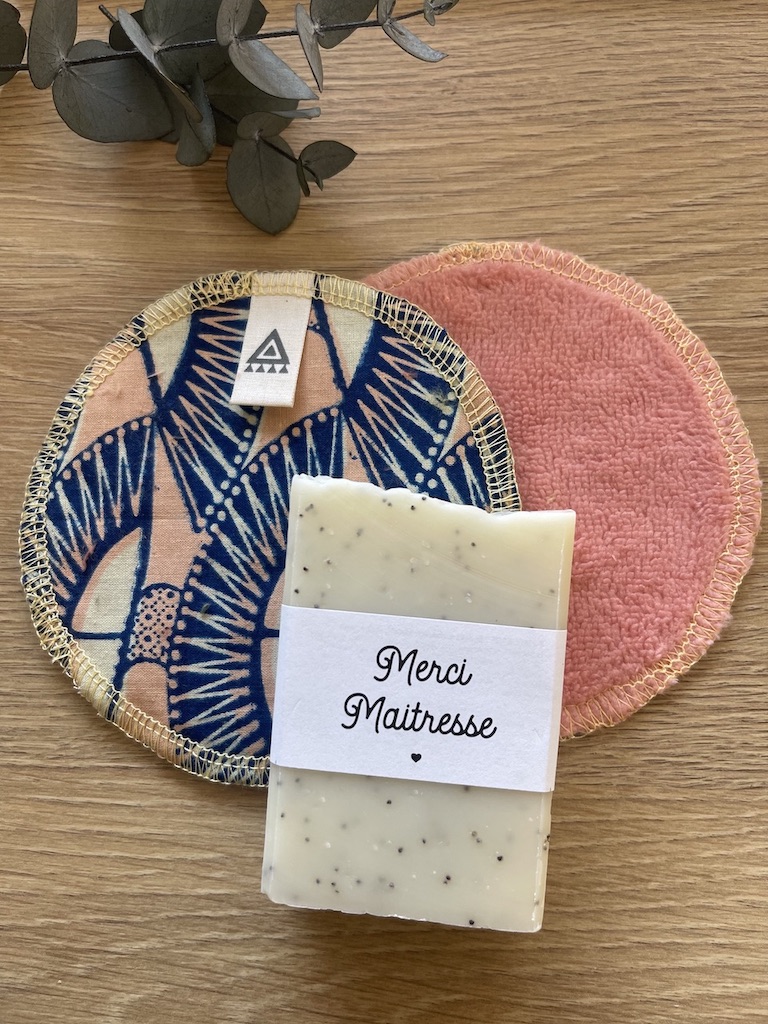 cadeau de maitresse savon et lingette lavable