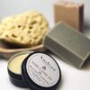 boite ronde de baume à barbe avec savon